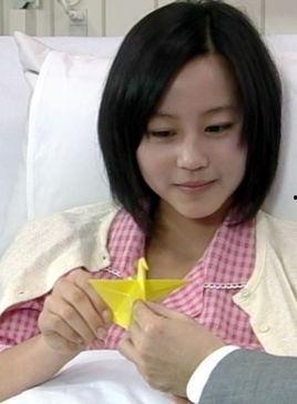 桃子变成人的样子视频,奇幻视频背后的神秘魅力